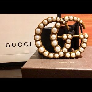 Gucci Women’s Double G Wide Pearl Belt